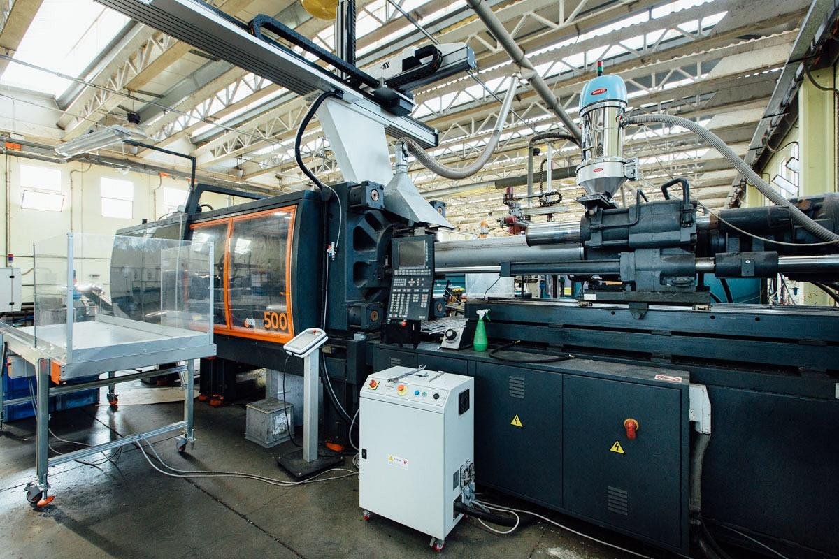 Injection Moulding Machine Reconditioning